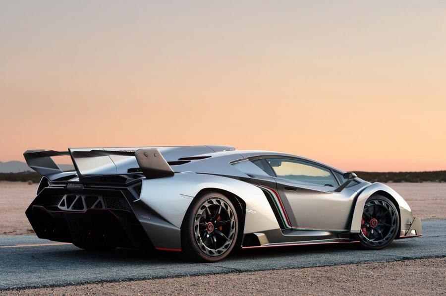  Lamborghini Veneno 2014 года  (фото 9 из 61)